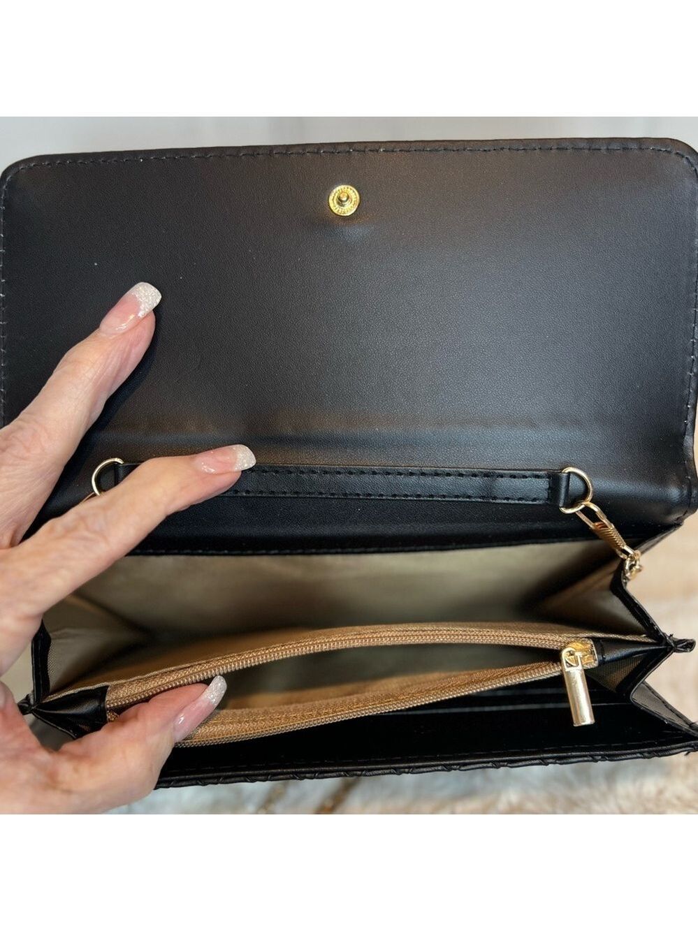 UU BLACK WEAVE FAUX LEATHER CLUTCH WALLET - Picture 8 of 15